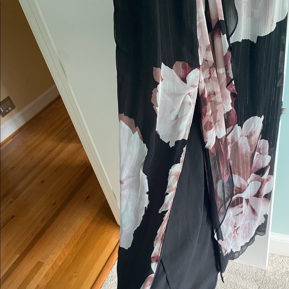 Women’s floral dinner dress - Picture 7 of 7